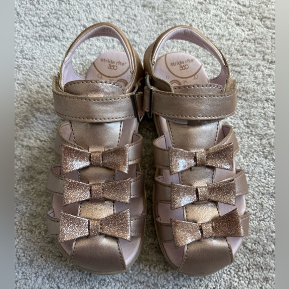 Stride Rite 360 Clary Rose Gold Glittery Bow Sandals Toddler Girls Size 11M - Picture 1 of 12